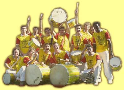 les percu terreux d'la beauce vous font vibrer au son de leur samba batucada