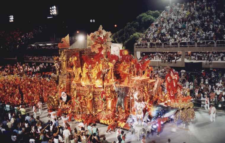 12e jour : Defile du Grupo Especial au sambodromo, photo 25