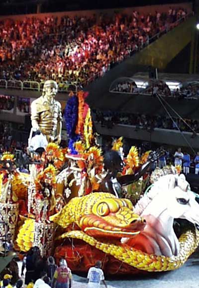 Caprichosos de Pilares, défilé carnaval de Rio 2002, photo 3