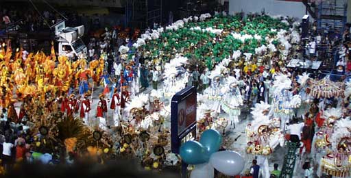 Império Serrano, défilé carnaval de Rio 2002, photo 6