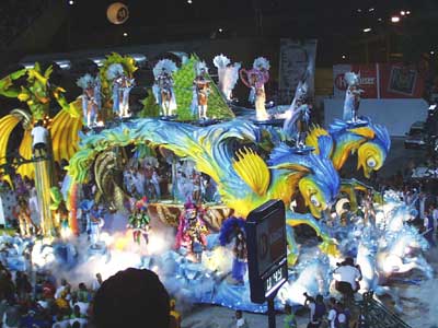 Mocidade Independente de Padre Miguel, défilé carnaval de Rio 2002, photo 5