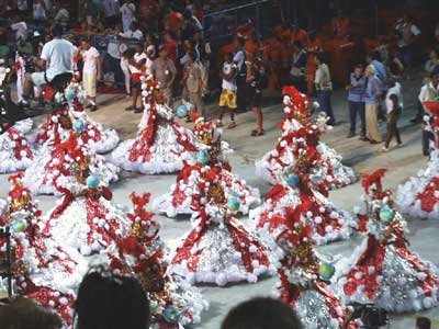 Unidos do Viradouro, défilé carnaval de Rio 2002, photo 1