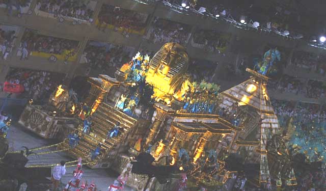Estação Primeira de Mangueira, défilé carnaval de Rio 2003, photo 1