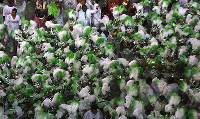 Mocidade Independente de Padre Miguel, défilé carnaval de Rio 2003, photo 11