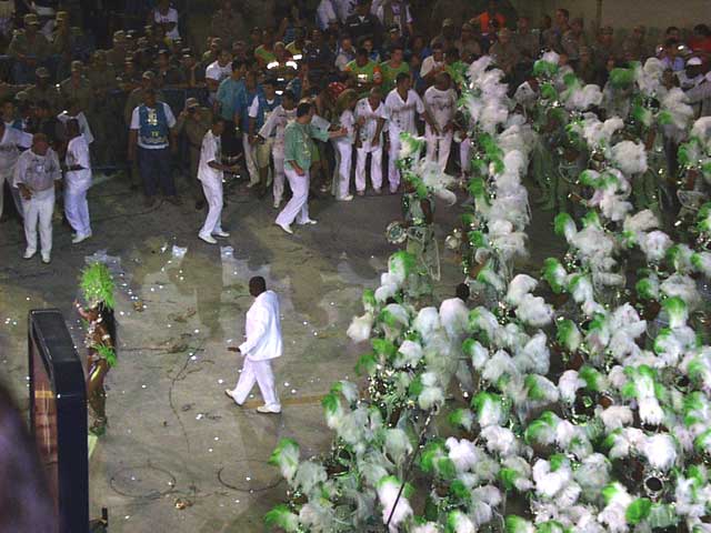 Mocidade Independente de Padre Miguel, défilé carnaval de Rio 2003, photo 12