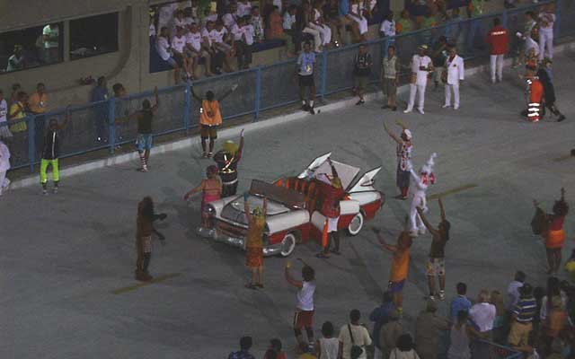 Porto da Pedra, défilé carnaval de Rio 2003, photo 1