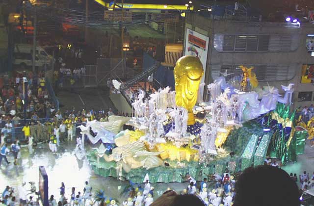 Tradição, défilé carnaval de Rio 2003, photo 4